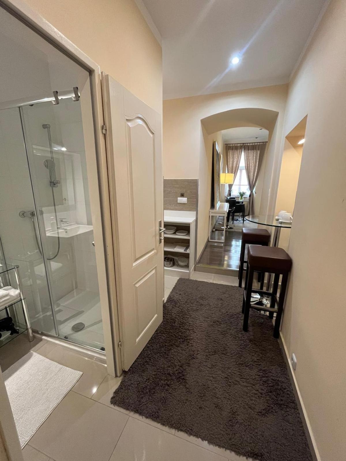 St Martin Apartment เวียนนา ภายนอก รูปภาพ