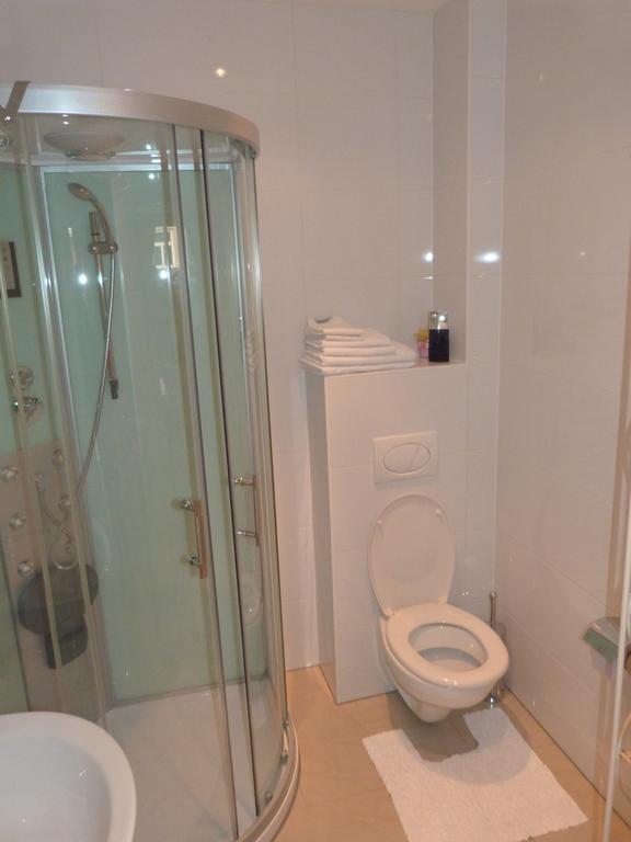 St Martin Apartment เวียนนา ภายนอก รูปภาพ